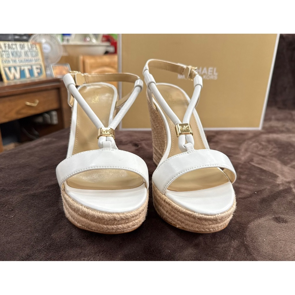 Michael Kors White Wedge Sandals size 9.5 NWT - Picture 2 of 10